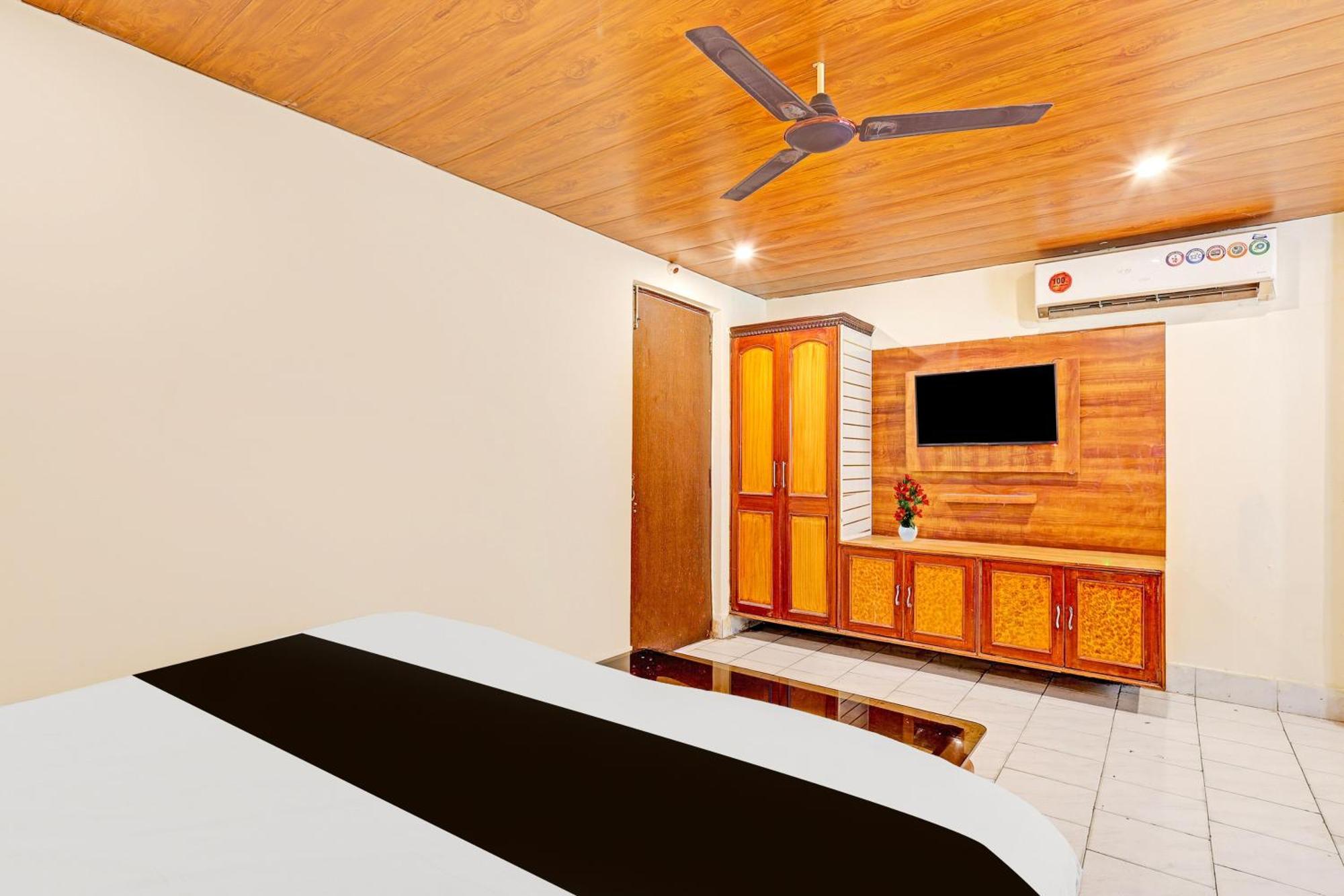 Super Hotel O Besant Road Vijayawāda 外观 照片